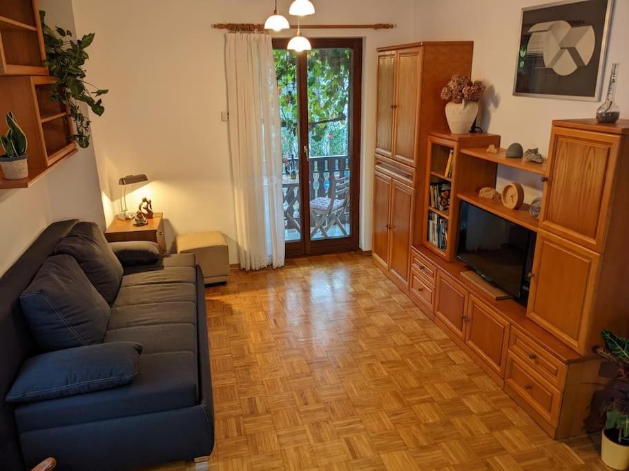 Apartment Kolodvor Dornberk Luaran gambar